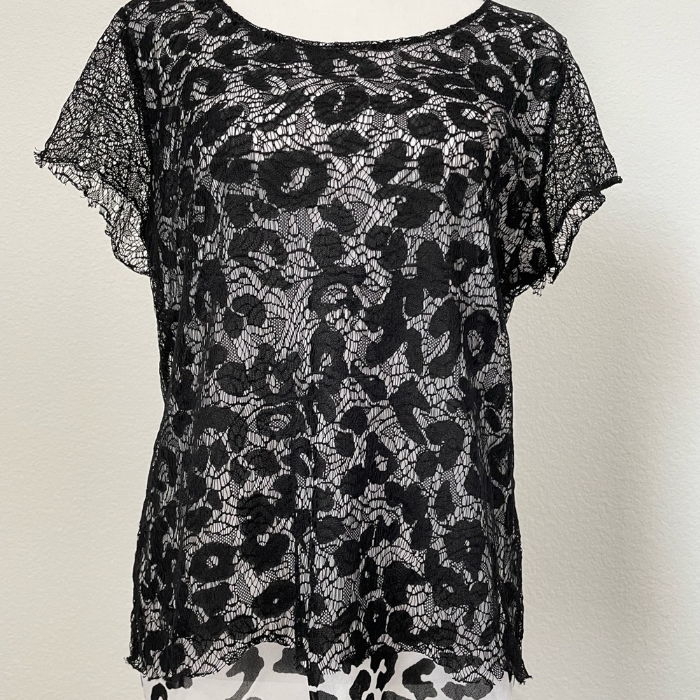 Chico’s Lace Over Animal Print white and black. Never worn.